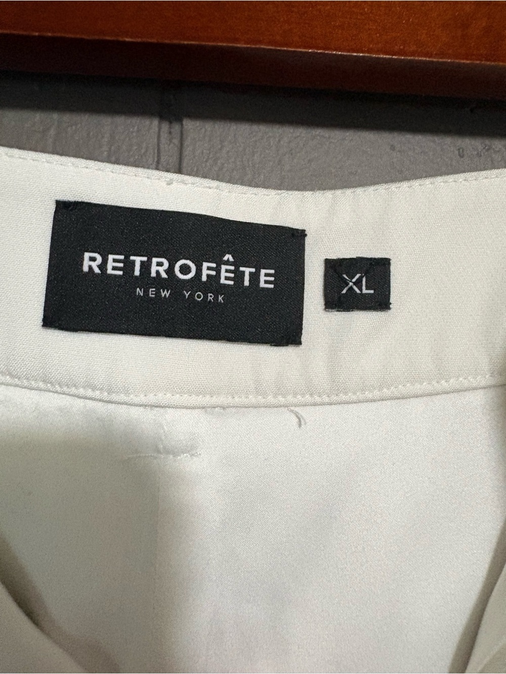 RETROFÊTE Antonia White Wide-Leg Suit Pants - Picture 6 of 8